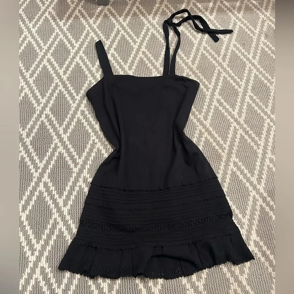 a line mini dress black Red Valentino Black Square Neck Rainbow Stripe Intarisa Sleeveless Mini  Dress Size 44 – The Gallery of Wearable Art